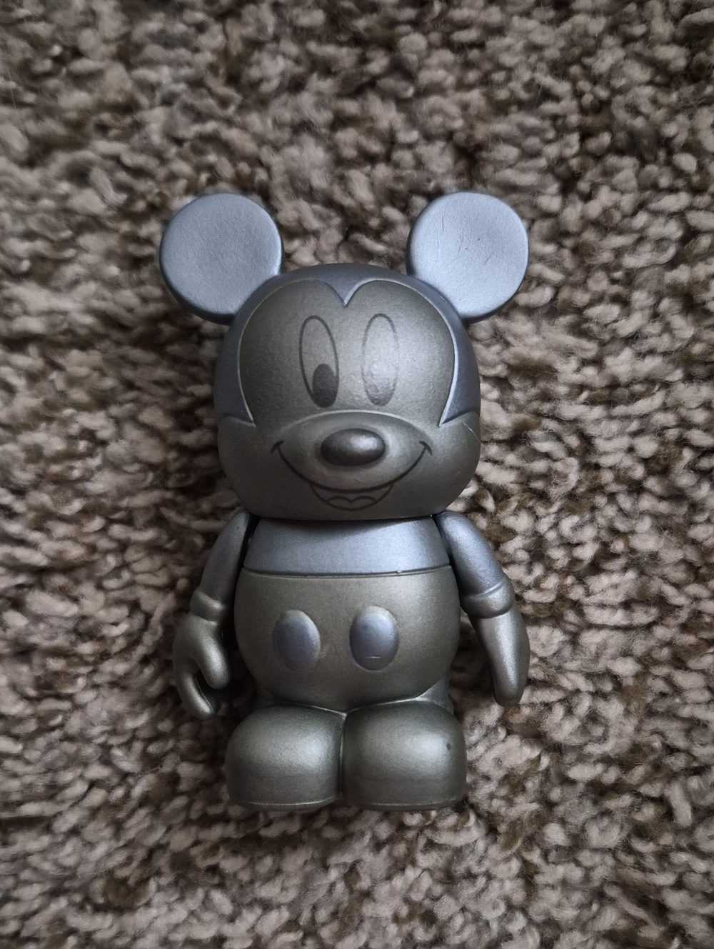 Disney Vinylmation - Silver Mickey - Urban Series 7